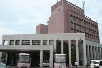 九州バス旅行　３日目　城山展望台・仙厳園・大楠観光