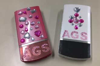 会社携帯　デコってみました