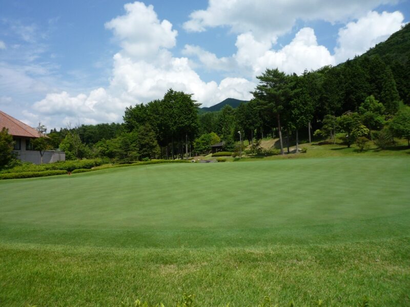ユーグリーン中津川ゴルフ倶楽部