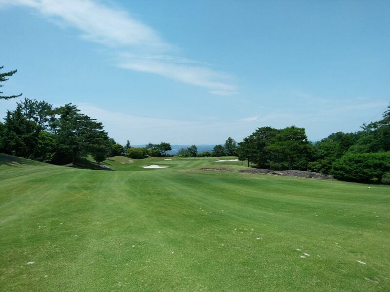 南山カントリークラブ