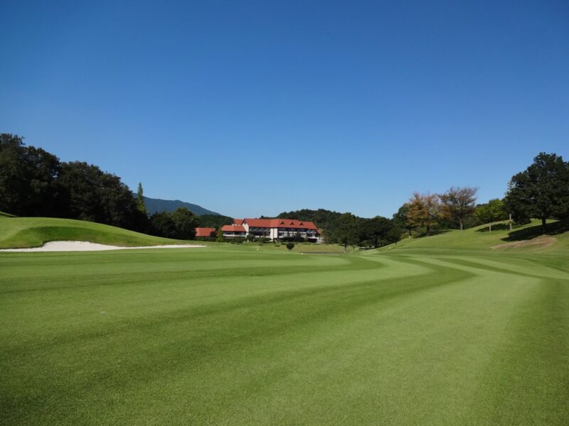 三甲ゴルフ倶楽部 榊原温泉コース