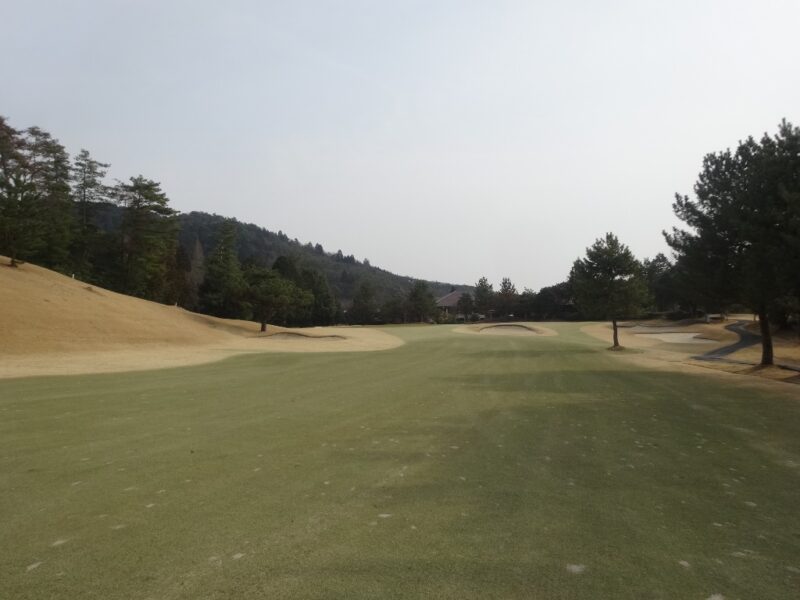 中部国際ゴルフクラブ