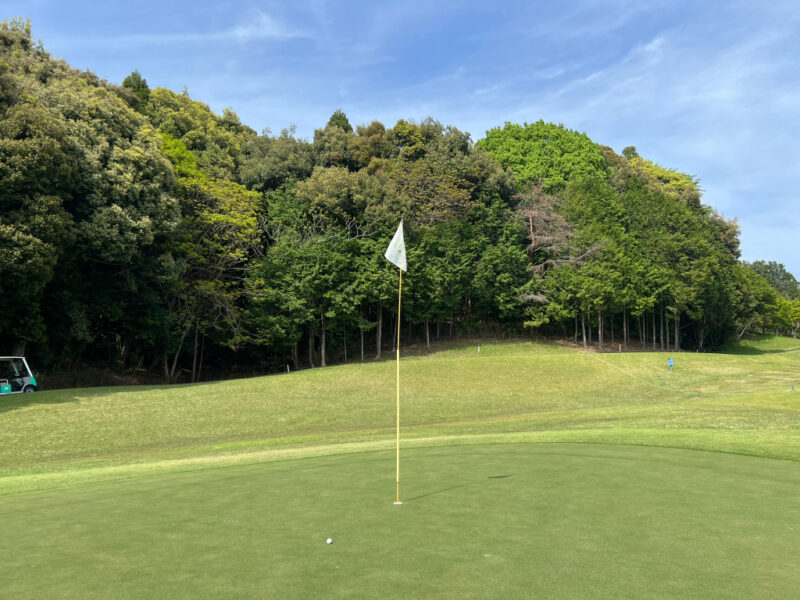 鈴峰ゴルフ倶楽部